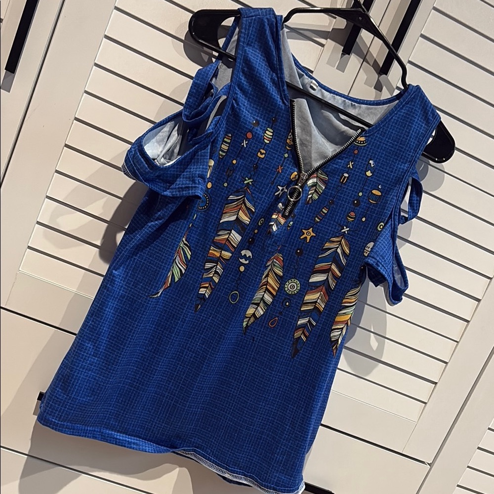 Blue Feather Print Women's Top